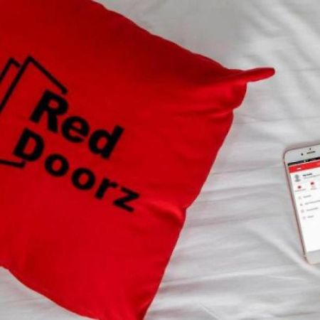 Hotel Reddoorz Plus Near Keraton Yogyakarta 2 Extérieur photo